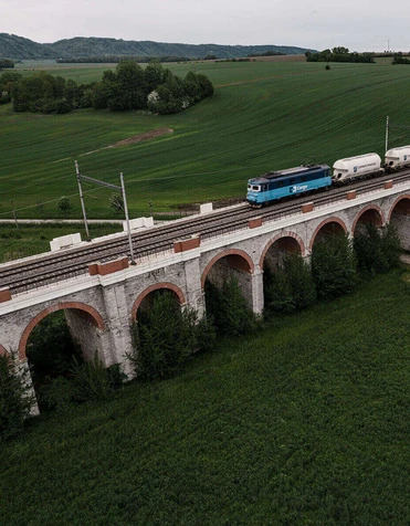 Jezernický viadukt